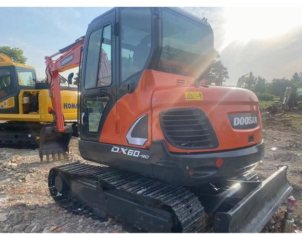 2021 Doosan DH60-9 - Escavadora de rastos: foto 5 2021 Doosan DH60-9 - Escavadora de rastos: foto 5