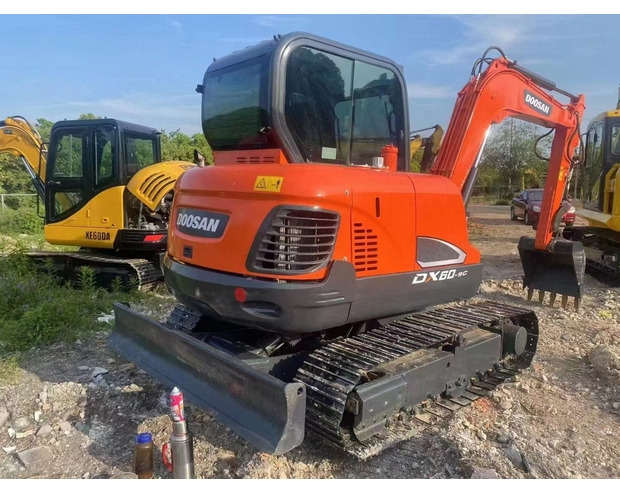 2021 Doosan DH60-9 - Escavadora de rastos: foto 3 2021 Doosan DH60-9 - Escavadora de rastos: foto 3