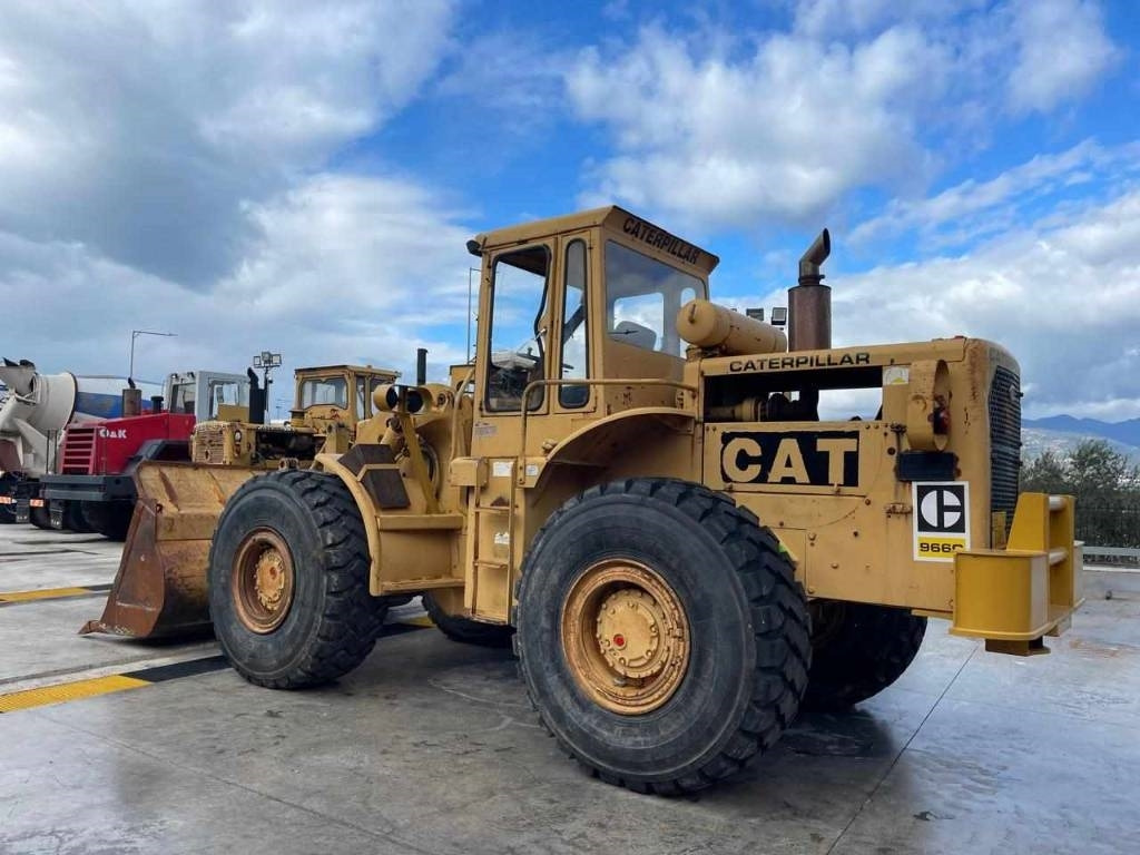 Pá carregadora de rodas CAT 966 C: foto 18