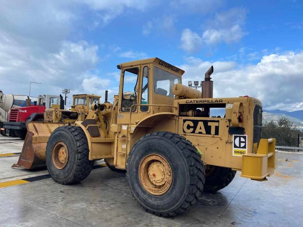 Pá carregadora de rodas CAT 966 C: foto 25