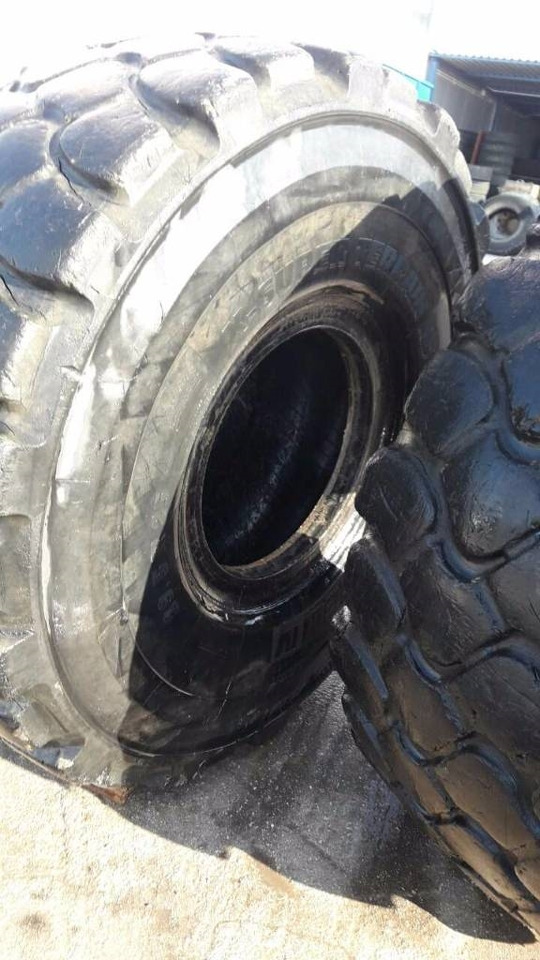Pneu Michelin 29,5R25 X-SUPER TERRAIN /AD: foto 15