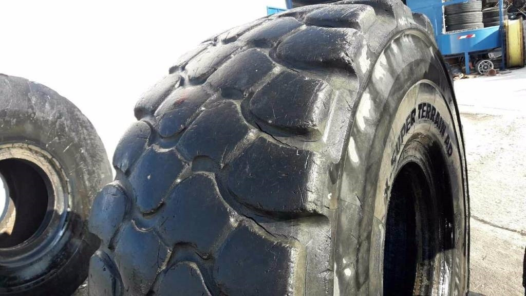 Pneu Michelin 29,5R25 X-SUPER TERRAIN /AD: foto 11