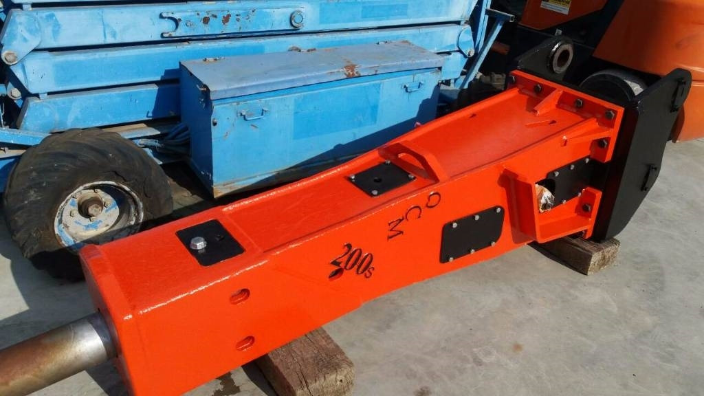 OCM 200s - Martelo hidráulico por Máquina de construção: foto 3 OCM 200s - Martelo hidráulico por Máquina de construção: foto 3