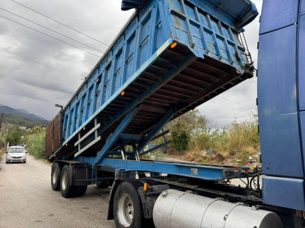 Volvo FH 12 420 - Camião basculante: foto 4 Volvo FH 12 420 - Camião basculante: foto 4