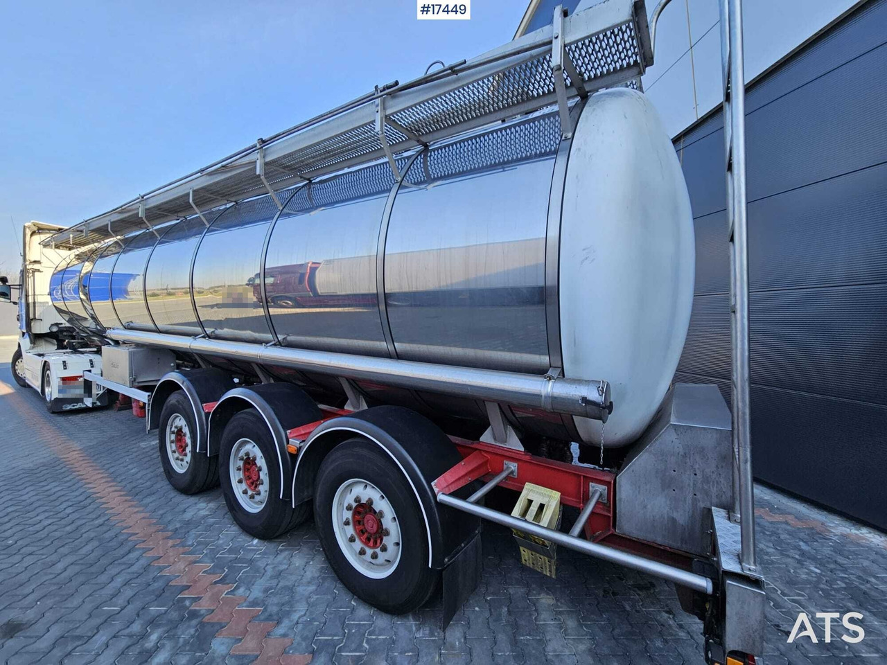 2003 BURG BPO 12-24 ZGZXX food tanker - Semirreboque tanque: foto 1 2003 BURG BPO 12-24 ZGZXX food tanker - Semirreboque tanque: foto 1