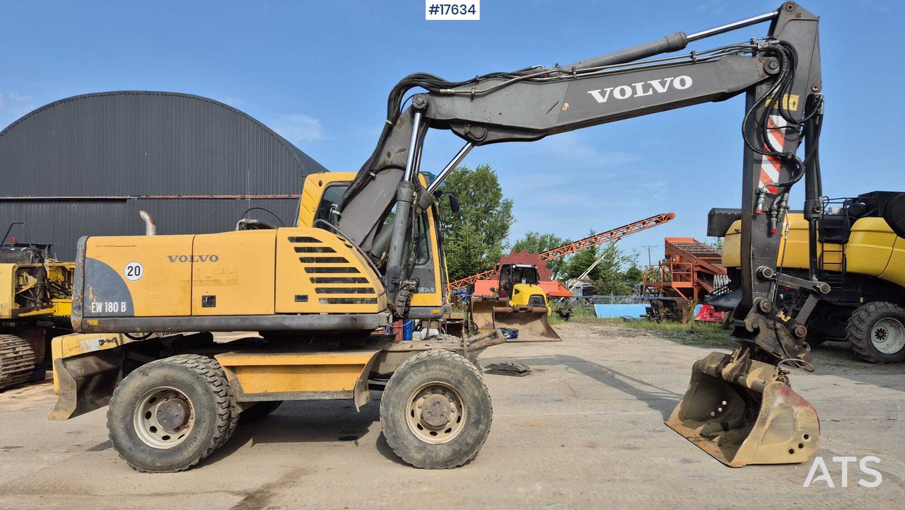 2004 Volvo EW 180 B - Escavadeira de rodas: foto 4 2004 Volvo EW 180 B - Escavadeira de rodas: foto 4