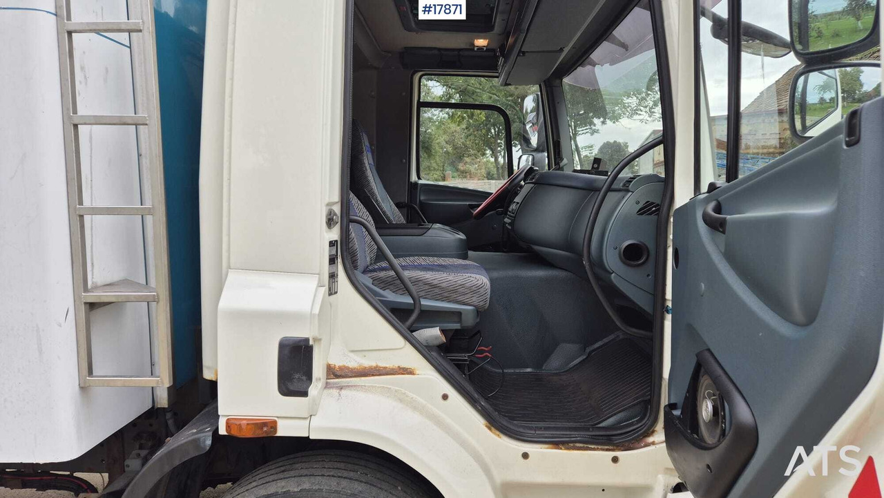 Camião frigorífico 2006 DAF CF 75.250: foto 15