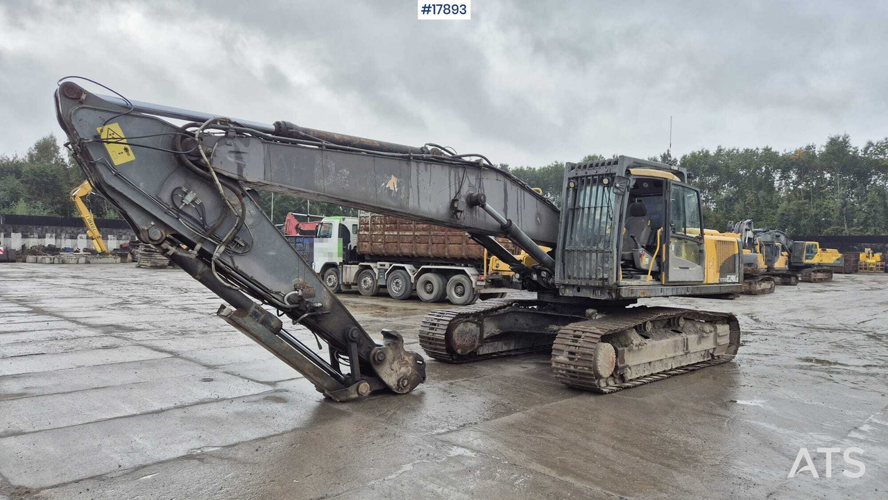 2010 Volvo EC 290 CLD - Escavadora de rastos: foto 1 2010 Volvo EC 290 CLD - Escavadora de rastos: foto 1