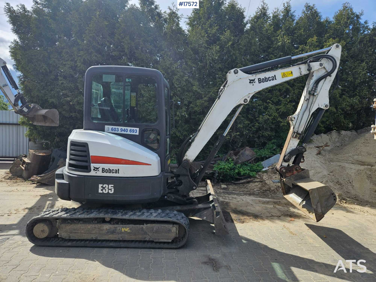 2011 Bobcat E35 - Mini escavadeira: foto 1 2011 Bobcat E35 - Mini escavadeira: foto 1