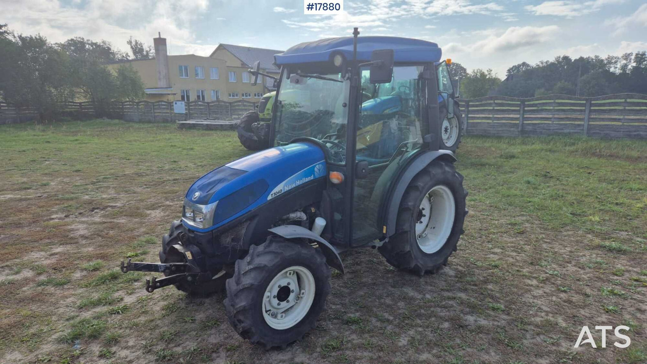 2011 New Holland T 3040 - Mini trator: foto 4 2011 New Holland T 3040 - Mini trator: foto 4
