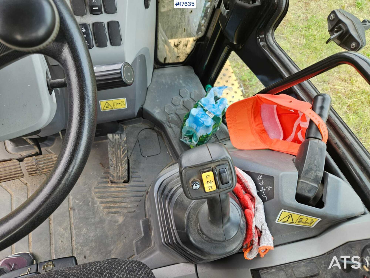 Retroescavadeira 2016 Caterpillar 432F: foto 18 Retroescavadeira 2016 Caterpillar 432F: foto 18