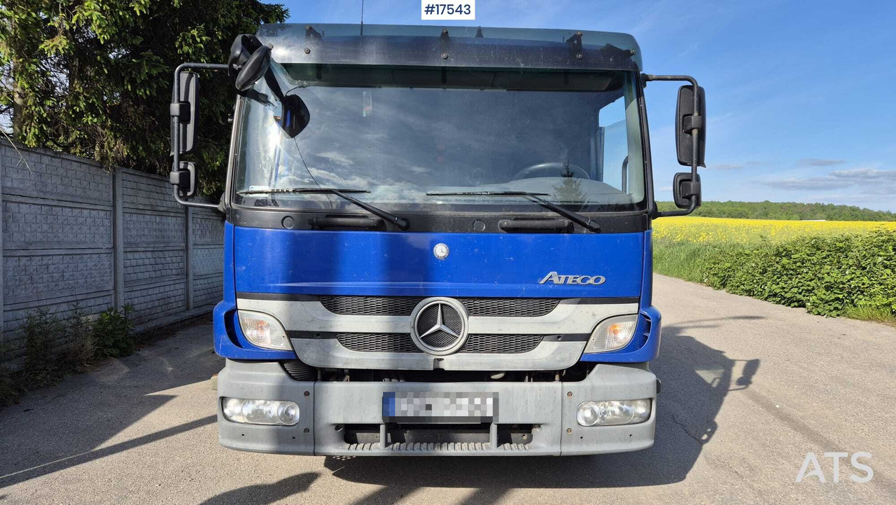 Box truck Mercedes-Benz ATEGO 1224 (2011) - Camião furgão: foto 2 Box truck Mercedes-Benz ATEGO 1224 (2011) - Camião furgão: foto 2