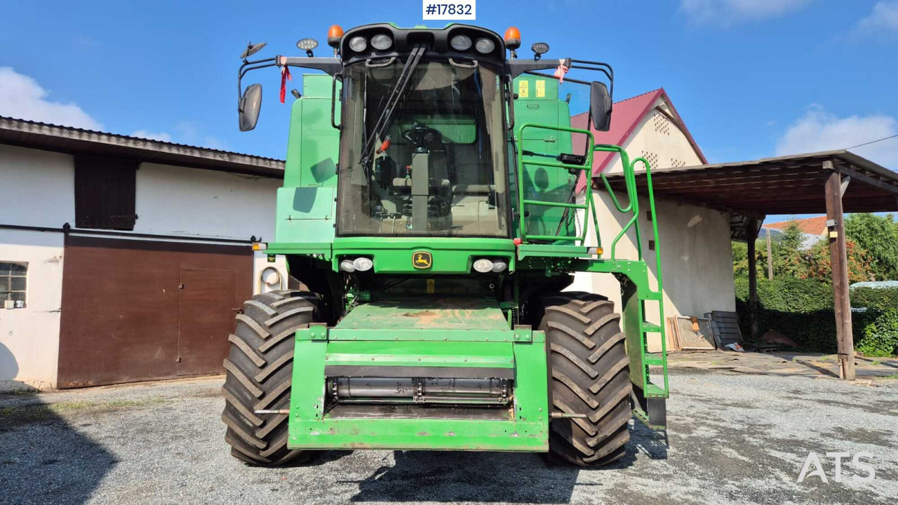 Combine harvester JOHN DEERE 1470 (2010) - Ceifeira debulhadora: foto 3 Combine harvester JOHN DEERE 1470 (2010) - Ceifeira debulhadora: foto 3