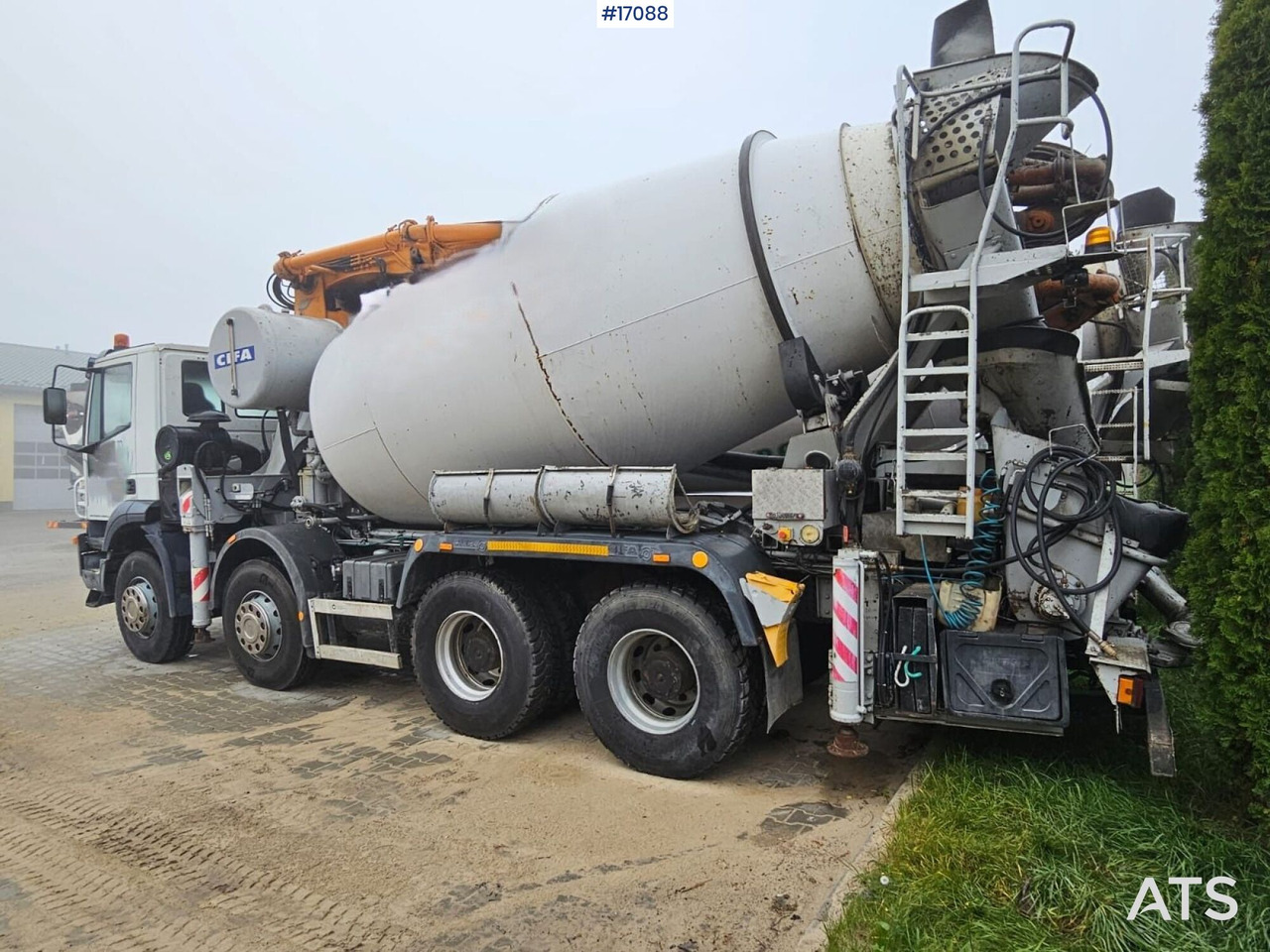 Autobomba de betão Concrete pump CIFA Magnum MK 28,4  IVECO 8x4 (2006): foto 6