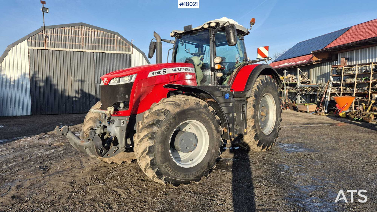 Massey Ferguson 8740S agricultural tractor (2019) - Trator: foto 1 Massey Ferguson 8740S agricultural tractor (2019) - Trator: foto 1