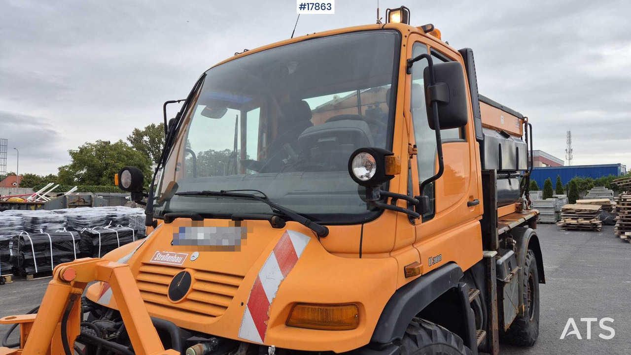 Veículo limpa-neves Płógopiaskarka Mercedes-Benz UNIMOG U300 (2001): foto 7