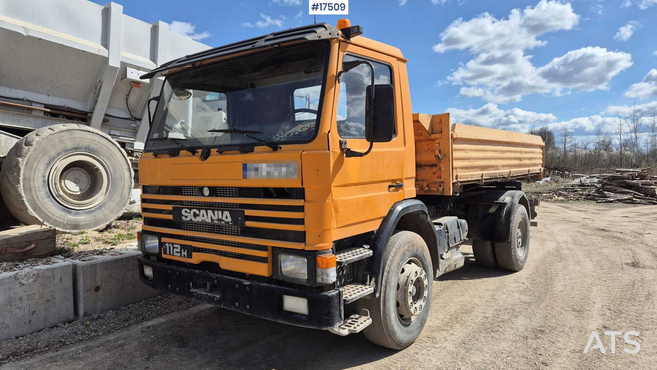 SCANIA 112H tipper (1988) - Camião basculante: foto 1 SCANIA 112H tipper (1988) - Camião basculante: foto 1
