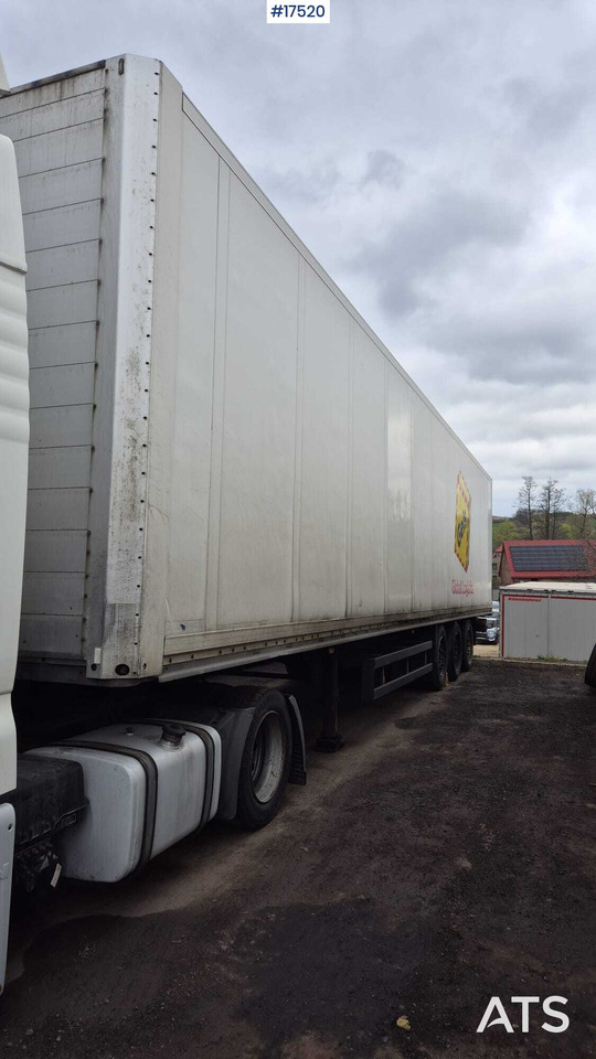 Semi-trailer truck, isothermal SCHMITZ CARGOBULL AG / SKO 24 (2008) - Semi-reboque de lona: foto 2 Semi-trailer truck, isothermal SCHMITZ CARGOBULL AG / SKO 24 (2008) - Semi-reboque de lona: foto 2