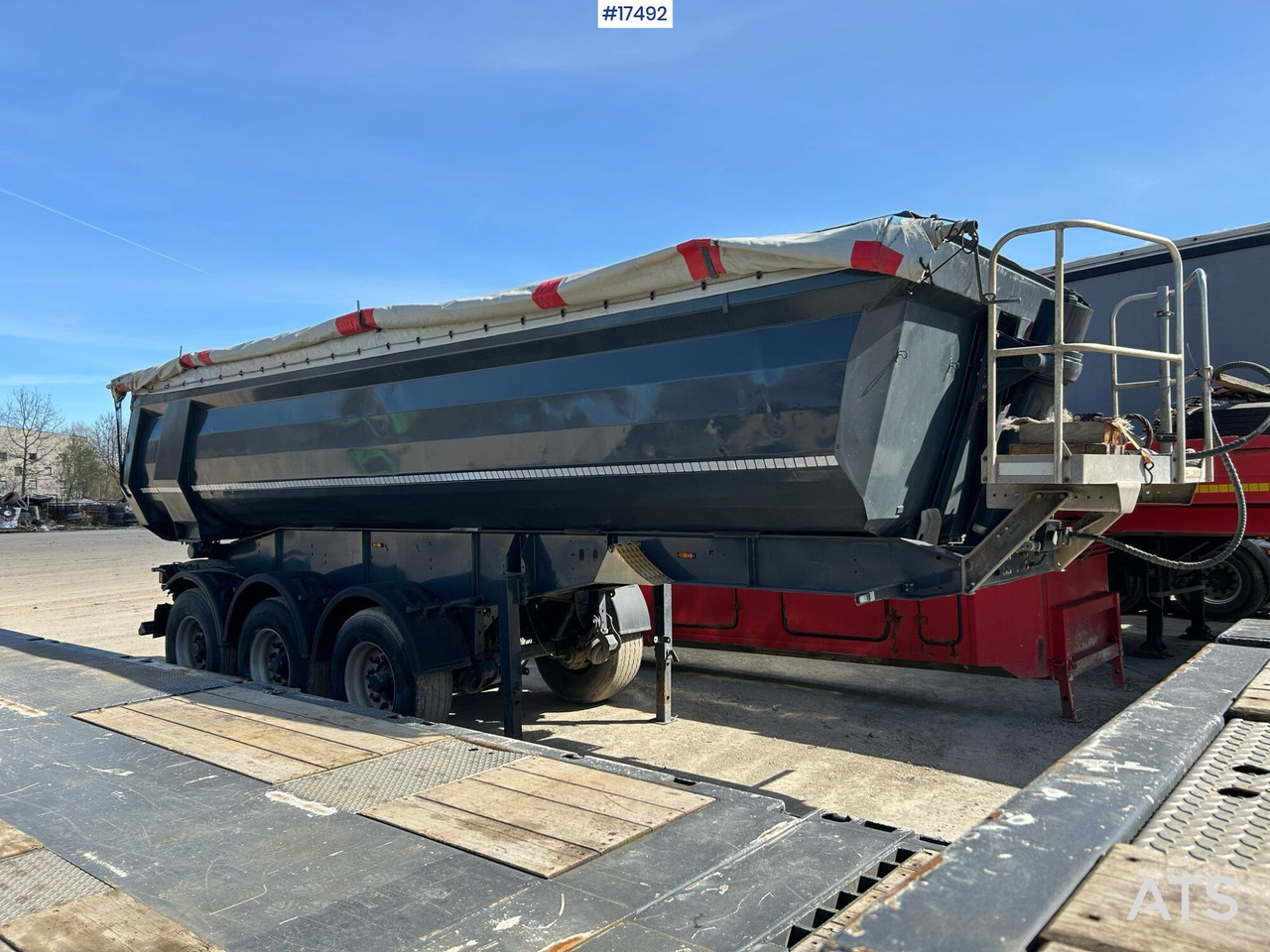 Semi-trailer truck, tipper SCHWARZMULLER K-serie (2013) - Semi-reboque basculante: foto 2 Semi-trailer truck, tipper SCHWARZMULLER K-serie (2013) - Semi-reboque basculante: foto 2