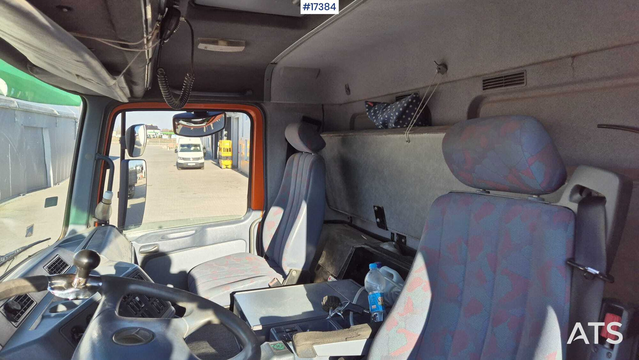 Camião basculante Three-axle tipper MERCEDES-BENZ ACTROS 2540 (1997): foto 20