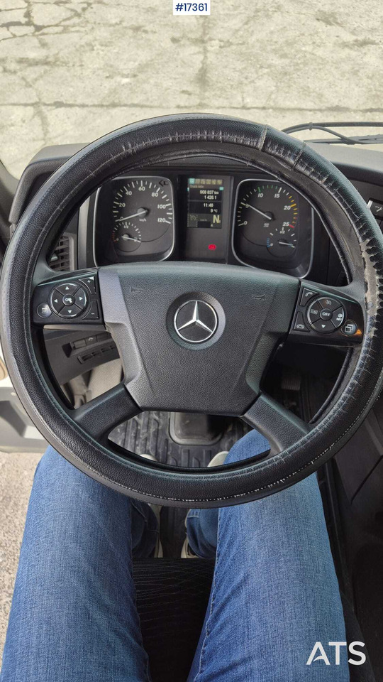 Fotografia de interior 4: Tractor MERCEDES-BENZ ACTROS 1845 BLUETEC 6 (2016) truck tractor