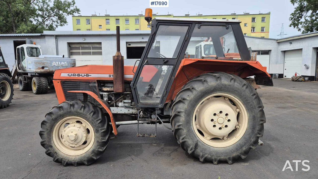 URSUS 914 tractor (1989) - Trator: foto 4 URSUS 914 tractor (1989) - Trator: foto 4