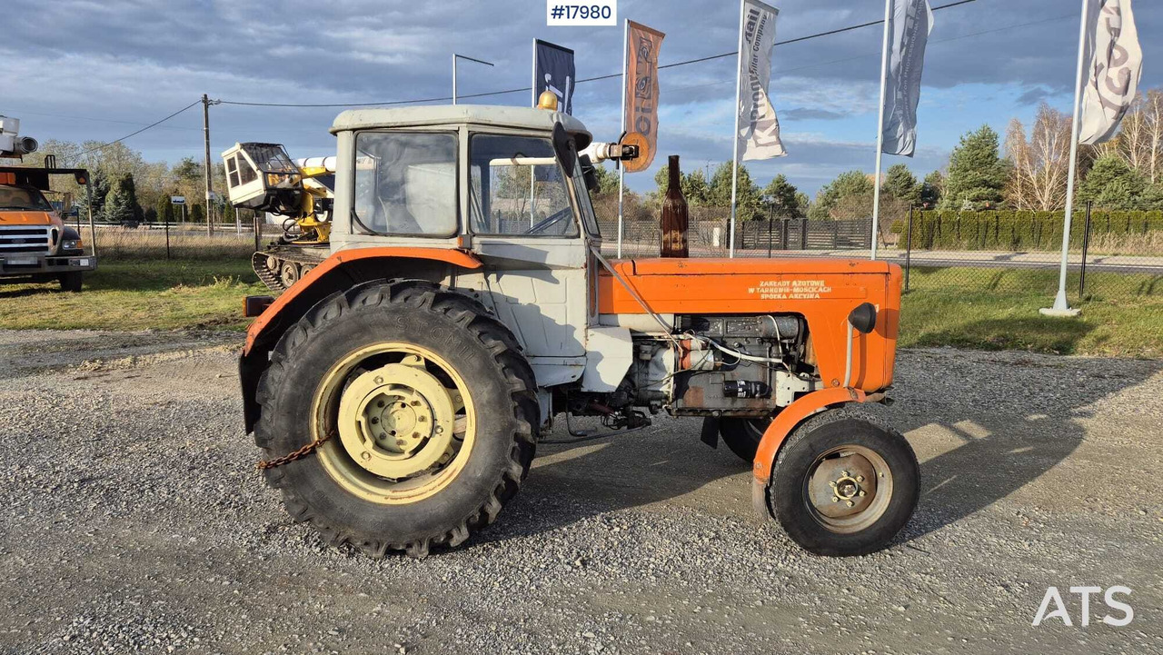 URSUS C 360 agricultural tractor (1983) - Trator: foto 4 URSUS C 360 agricultural tractor (1983) - Trator: foto 4