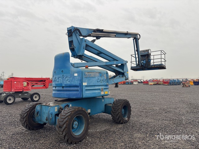 2007 Genie Z-60/34 4WD Diesel Articulating Boom Lift - Plataforma articulada: foto 2 2007 Genie Z-60/34 4WD Diesel Articulating Boom Lift - Plataforma articulada: foto 2