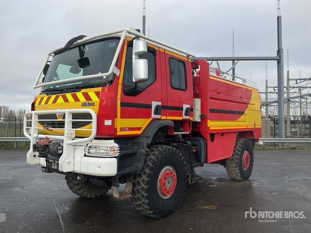 2007 Renault Thomas AR1941 4x4 Crew Cab Fire Truck - Carro de bombeiro: foto 1 2007 Renault Thomas AR1941 4x4 Crew Cab Fire Truck - Carro de bombeiro: foto 1