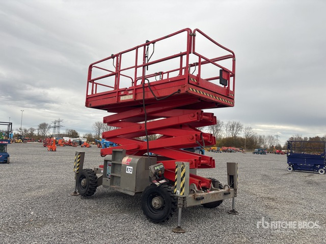 2008 Haulotte H15SX 4x4 Diesel Scissor Lift - Plataforma de Tijera/ Plataforma de tesoura: foto 4 2008 Haulotte H15SX 4x4 Diesel Scissor Lift - Plataforma de Tijera/ Plataforma de tesoura: foto 4