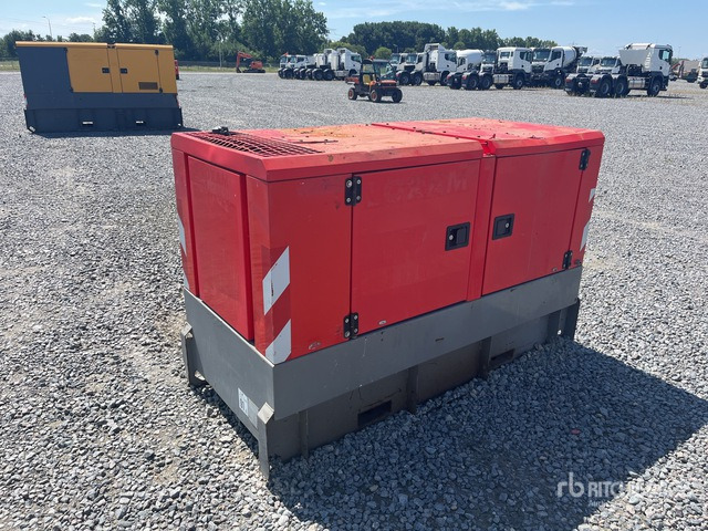 2011 Atlas Copco QAS30 30 kVA Skid-Mounted Generator Set - Gerador elétrico: foto 3 2011 Atlas Copco QAS30 30 kVA Skid-Mounted Generator Set - Gerador elétrico: foto 3