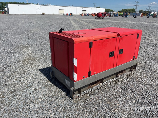 2012 Atlas Copco QAS40 40 kVA Skid-Mounted Generator Set - Gerador elétrico: foto 3 2012 Atlas Copco QAS40 40 kVA Skid-Mounted Generator Set - Gerador elétrico: foto 3