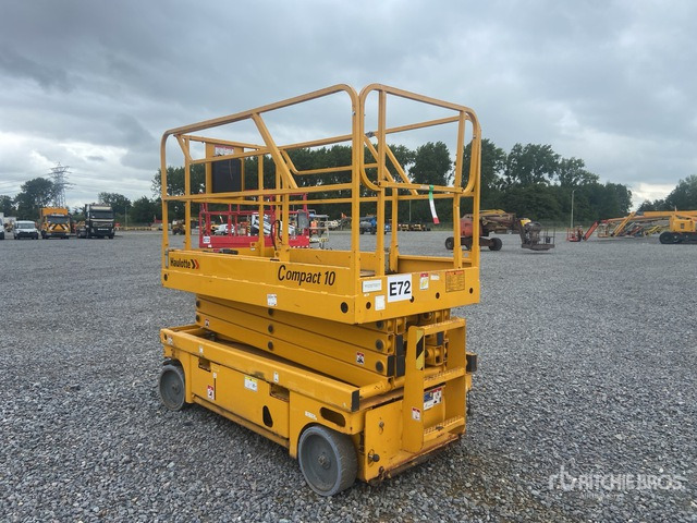 2012 Haulotte Compact 10 Electric Scissor Lift - Plataforma de Tijera/ Plataforma de tesoura: foto 4 2012 Haulotte Compact 10 Electric Scissor Lift - Plataforma de Tijera/ Plataforma de tesoura: foto 4