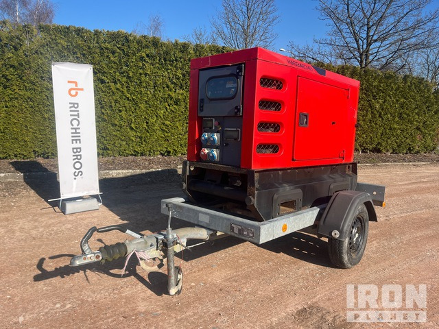 2012 Sdmo R22 Generator Set - Gerador elétrico: foto 1 2012 Sdmo R22 Generator Set - Gerador elétrico: foto 1