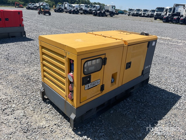 2014 Atlas Copco QAS30 30 kVA Skid-Mounted Generator Set - Gerador elétrico: foto 4 2014 Atlas Copco QAS30 30 kVA Skid-Mounted Generator Set - Gerador elétrico: foto 4