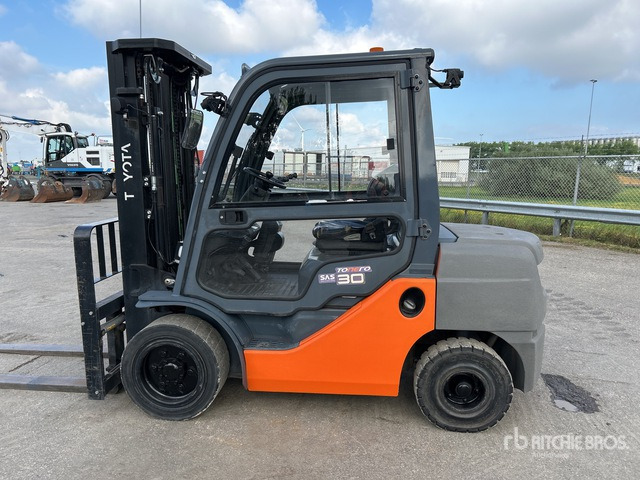 2018 Toyota 02-8FDF30 3000 kg Forklift - Empilhadeira a diesel: foto 4 2018 Toyota 02-8FDF30 3000 kg Forklift - Empilhadeira a diesel: foto 4