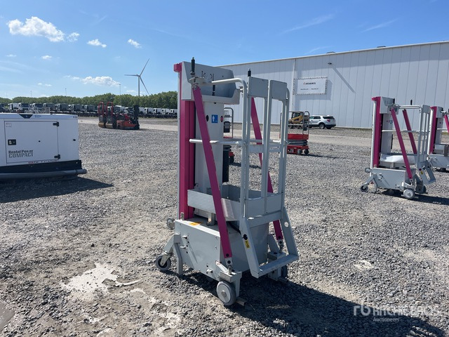 2019 LIFTO Vertical Mast Lift - Plataforma de mastro vertical: foto 3 2019 LIFTO Vertical Mast Lift - Plataforma de mastro vertical: foto 3