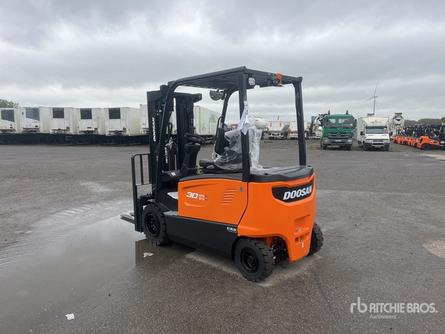 2023 Doosan B30X-7 PLUS (Unused) Electric Forklift - Empilhadeira elétrica: foto 3 2023 Doosan B30X-7 PLUS (Unused) Electric Forklift - Empilhadeira elétrica: foto 3