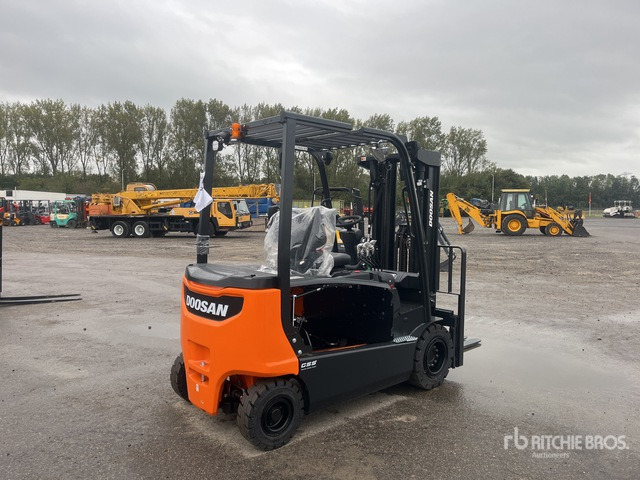 2023 Doosan B30X-7 PLUS (Unused) Electric Forklift - Empilhadeira elétrica: foto 4 2023 Doosan B30X-7 PLUS (Unused) Electric Forklift - Empilhadeira elétrica: foto 4