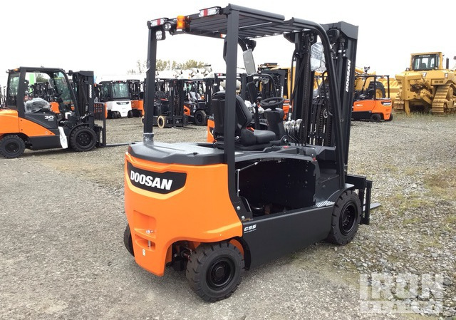 2023 Doosan B35X-7 PLUS 3500 kg Electric Forklift - Empilhadeira elétrica: foto 4 2023 Doosan B35X-7 PLUS 3500 kg Electric Forklift - Empilhadeira elétrica: foto 4
