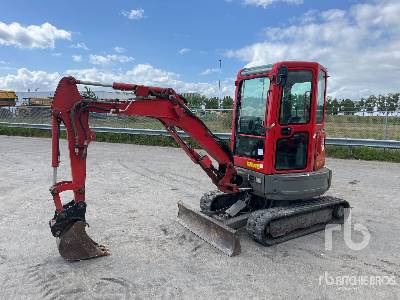 BOBCAT E25 - Mini escavadeira: foto 1 BOBCAT E25 - Mini escavadeira: foto 1