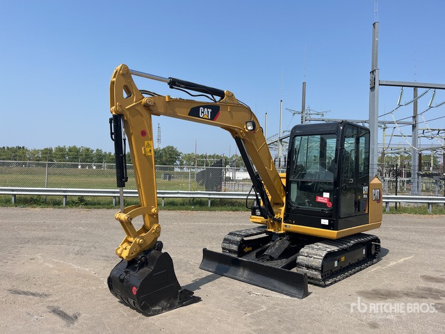 Cat 305.5E2 Mini Excavator: <6.6t - Mini escavadeira: foto 1 Cat 305.5E2 Mini Excavator: <6.6t - Mini escavadeira: foto 1