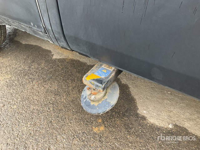 Caminhão com plataforma aérea Iveco 70-170 Boom Truck: foto 6