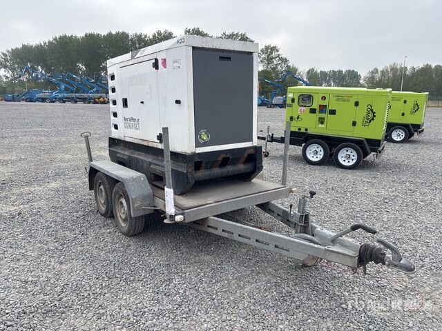 Somo R33C3UND Generator Set - Gerador elétrico: foto 4 Somo R33C3UND Generator Set - Gerador elétrico: foto 4