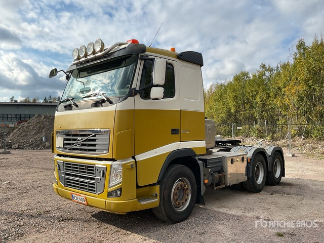 2012 Volvo FH16-600 6x4 T/A Sleeper Truck Tractor - Tractor: foto 3 2012 Volvo FH16-600 6x4 T/A Sleeper Truck Tractor - Tractor: foto 3