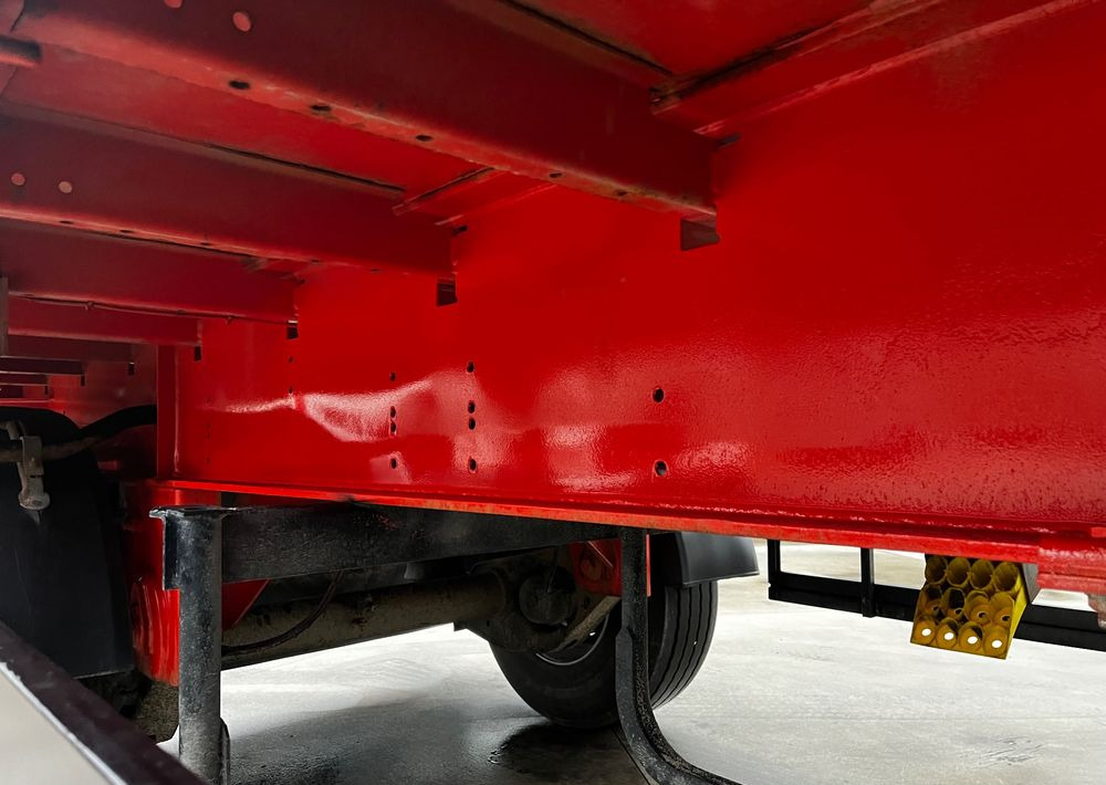 Reboque plataforma/ Caixa aberta Schwarzmuller Przyczepa Burtowa // 2011 Rok // Burty 80 // Osie SAF // 6.80x2.49 // Jak nowa !!!: foto 9