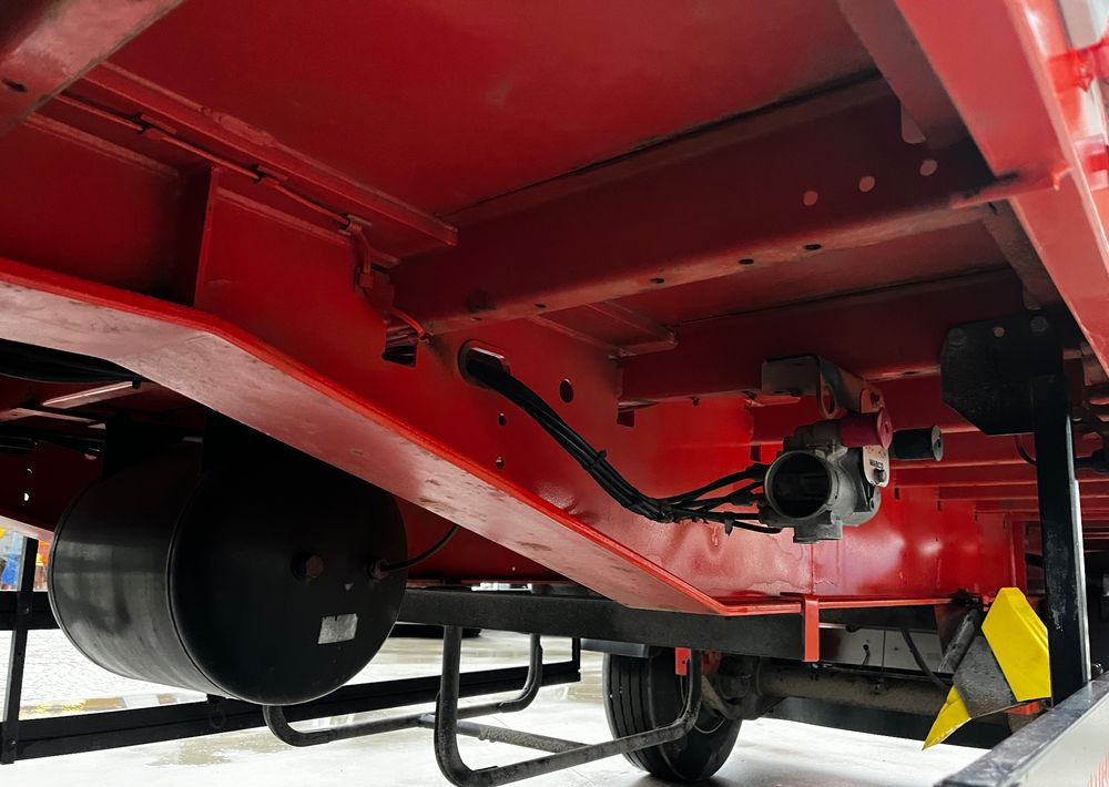 Reboque plataforma/ Caixa aberta Schwarzmuller Przyczepa Burtowa // 2011 Rok // Burty 80 // Osie SAF // 6.80x2.49 // Jak nowa !!!: foto 10