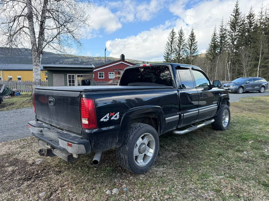 Chevrolet Silverado 2500 4x4 LT - Pick-up: foto 4 Chevrolet Silverado 2500 4x4 LT - Pick-up: foto 4