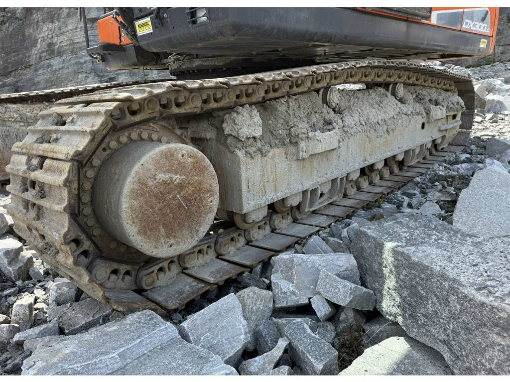 Escavadora de rastos Doosan DX 300 LC-5: foto 12 Escavadora de rastos Doosan DX 300 LC-5: foto 12