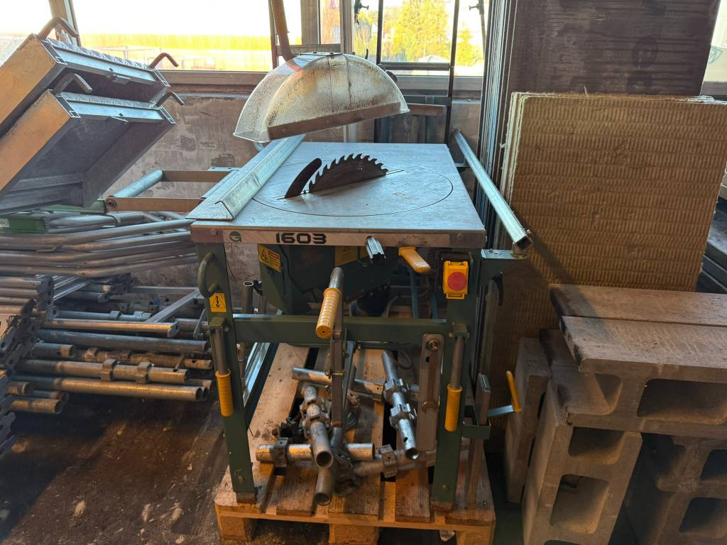 Ernex 1603 230/400 V gjerdesag med rullebord - Ferramenta/ Equipamento: foto 2 Ernex 1603 230/400 V gjerdesag med rullebord - Ferramenta/ Equipamento: foto 2